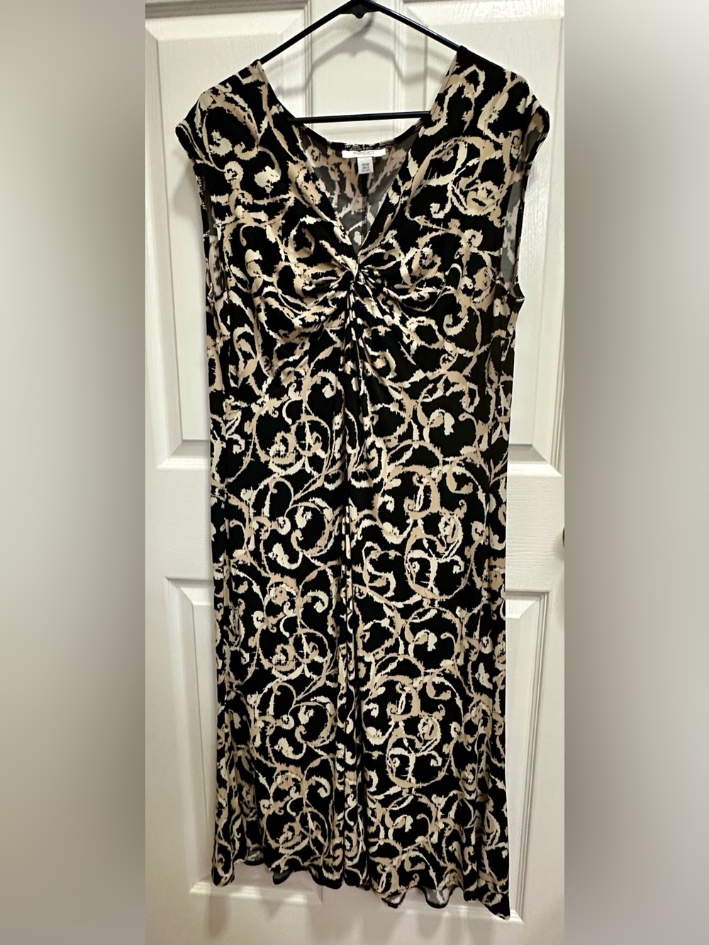 Dress Barn Women’s Sleeveless Black and Cream Twist-Front Midi Dress